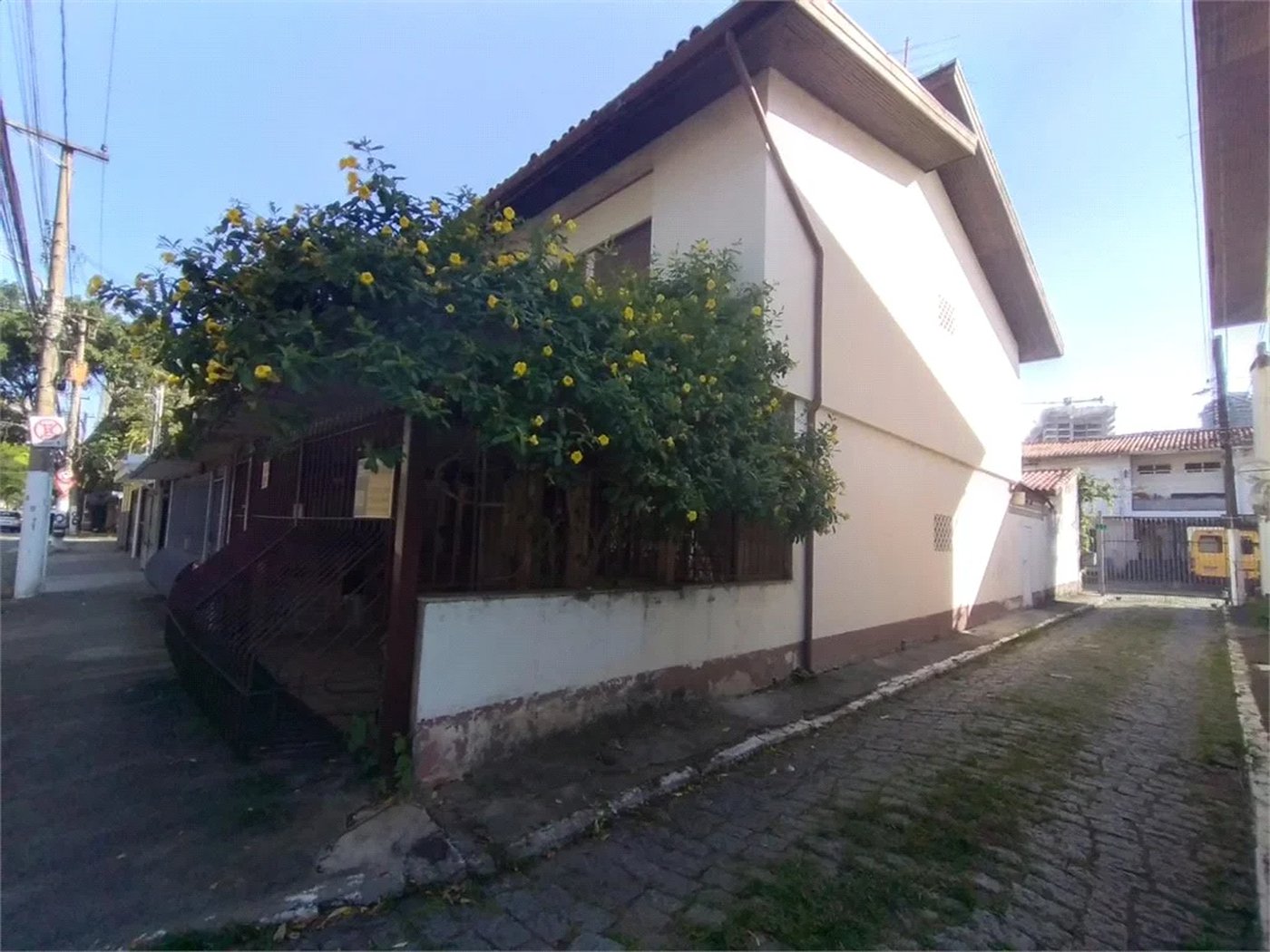 Sobrado à venda com 3 quartos em Vila Cordeiro, São Paulo, SP