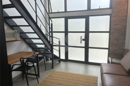 Duplex para alugar com 1 quarto em Mirandópolis, São Paulo, SP