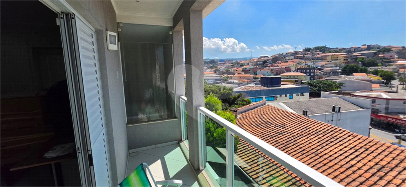 Casa Térrea à venda ou para alugar com 8 quartos, sendo 4 suítes, em Vila Pereira Barreto, São Paulo, SP