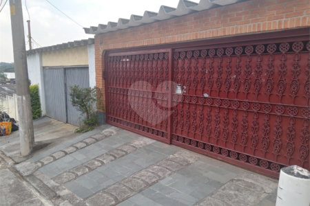 Sobrado à venda com 4 quartos, sendo 2 suítes,  em Instituto de Previdência, São Paulo, SP