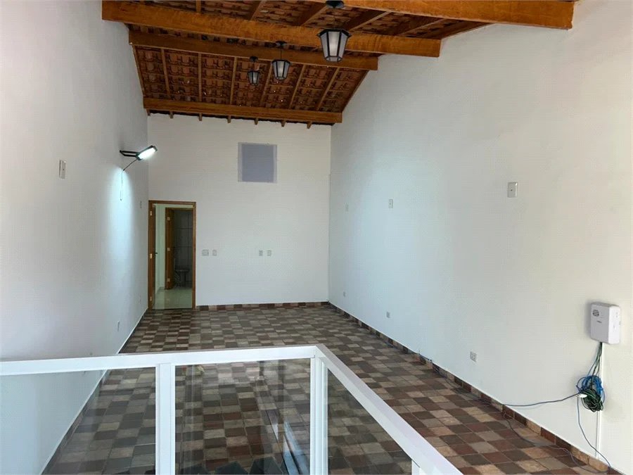 Casa de Vila para alugar com 4 suítes em Vila Romana, São Paulo, SP
