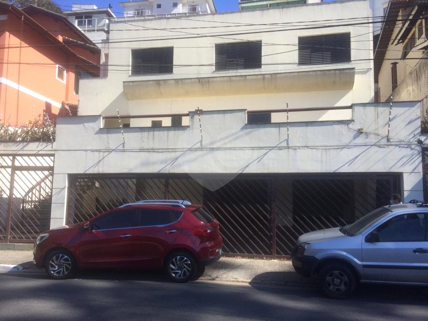 Sobrado à venda com 4 quartos, sendo 3 suítes, em Tremembé, São Paulo, SP