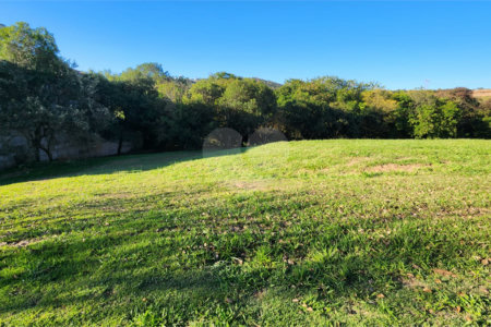 Terreno à venda em Santa Isabel, Louveira, SP