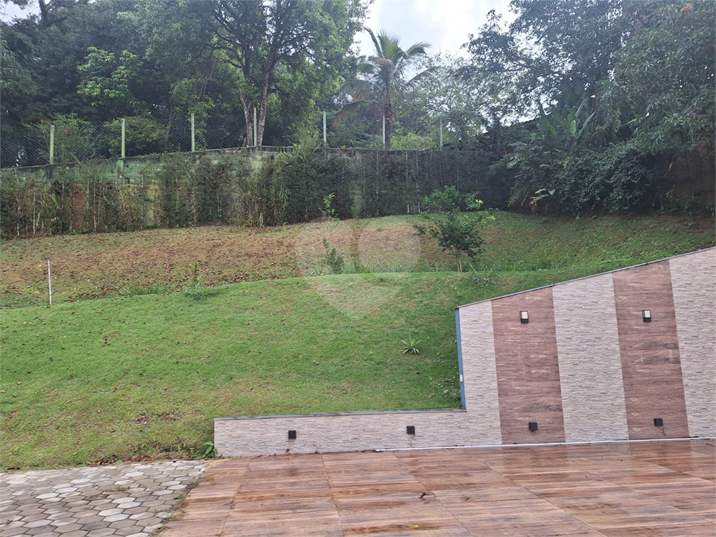 Casa em condomínio à venda com 3 suítes no Centro, Bom Jesus dos Perdões, SP