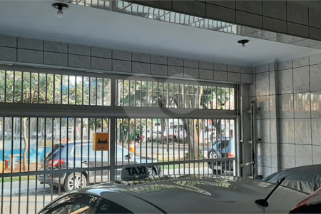 Sobrado à venda com 5 quartos em Vila Cunha Bueno, São Paulo, SP