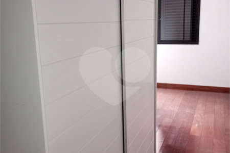 Apartamento à venda com 3 quartos, sendo 2 suítes, em Perdizes, São Paulo, SP