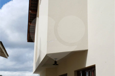 Casa à venda com 4 suítes no condomínio Real Park, Mogi das Cruzes - SP