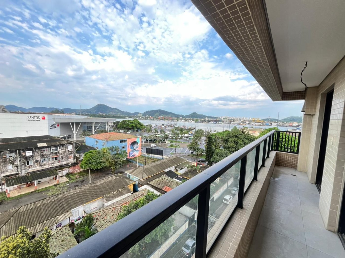 Apartamento com 2 dormitórios à venda, 65 m² por R$ 820.000,00 - Ponta da Praia - Santos/SP