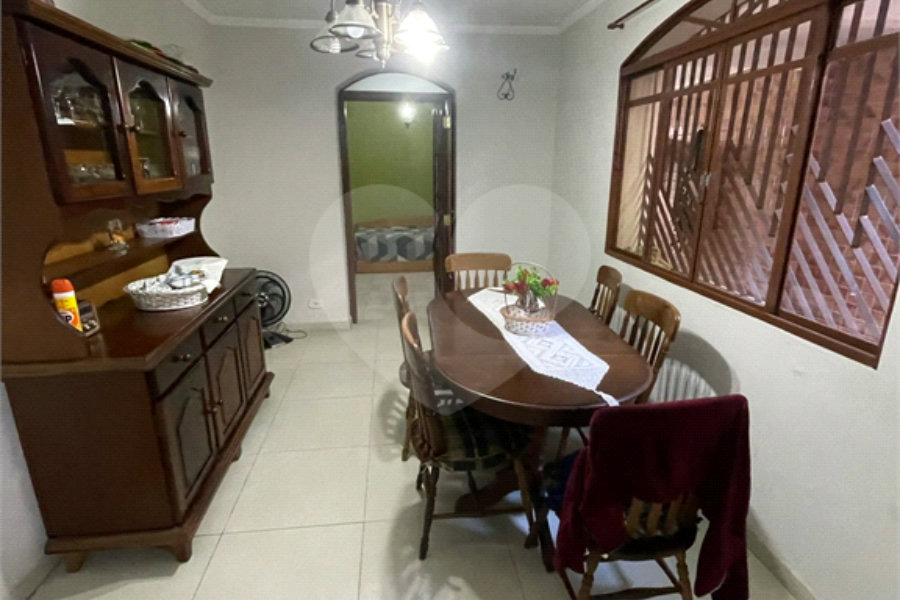 Casa Térrea à venda com 4 quartos, sendo 3 suítes, em Jardim São Paulo(zona Norte), São Paulo, SP