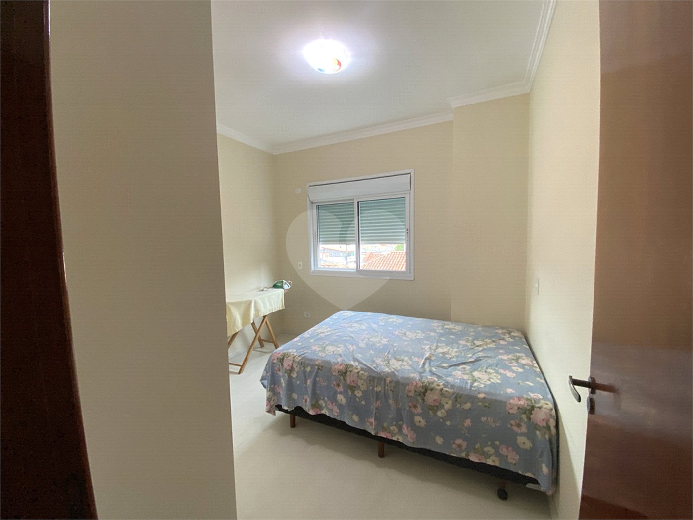 Sobrado à venda com 3 quartos, sendo 1 suíte,  em Jardim Vila Galvão, Guarulhos, SP