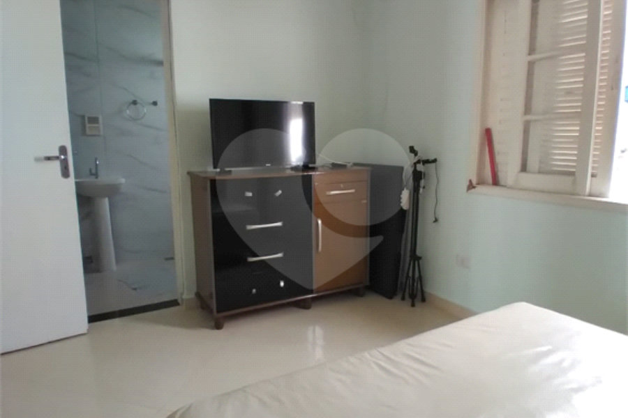 Casa Térrea à venda com 3 suítes em Loty, Itanhaém, SP