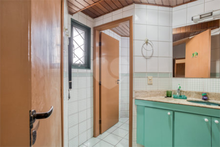 Casa à venda com 6 suítes em Alto da Boa Vista, São Paulo, SP