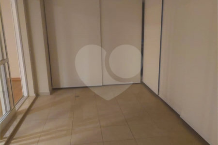 Apartamento à venda com 3 quartos, sendo 2 suítes,  em Vila Andrade, São Paulo, SP