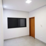 Casa à venda com 3 suítes no condomínio Portinari II, Álvares Machado - SP