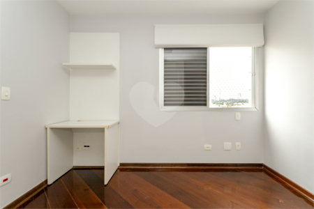Apartamento à venda com 4 quartos, sendo 3 suítes, em Perdizes, São Paulo, SP