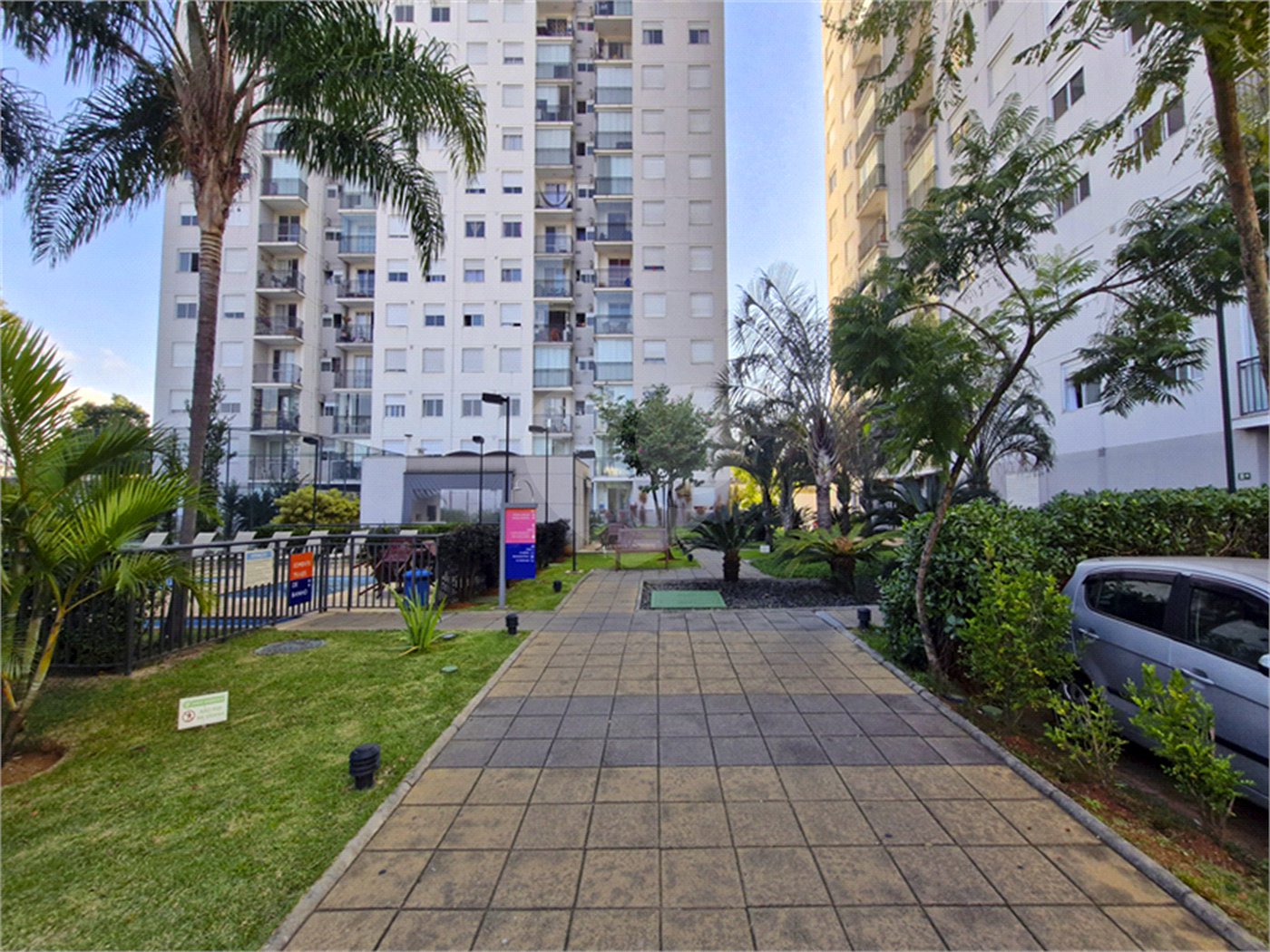 Apartamento à venda com 3 quartos, sendo 1 suíte,  em Jardim Brasil (zona Norte), São Paulo, SP
