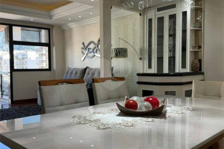 Apartamento à venda com 3 quartos, sendo 1 suíte, em Vila Isabel, Rio de Janeiro, RJ