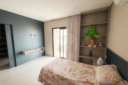 Casa à venda com 4 quartos, sendo 2 suítes, no condomínio Belvedere 2, Cuiabá - MT