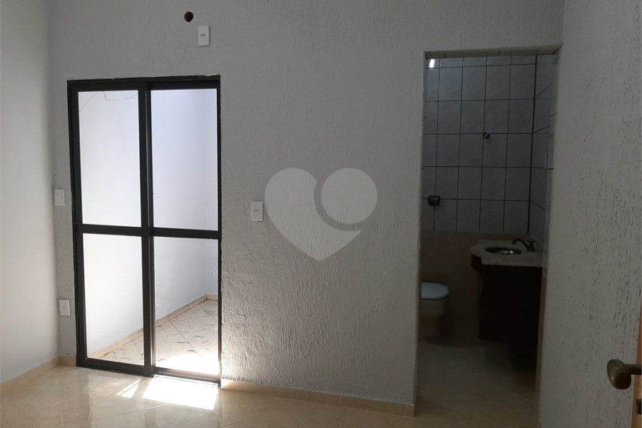 Casa Térrea à venda com 3 quartos, sendo 1 suíte, em Vila Isolina Mazzei, São Paulo, SP