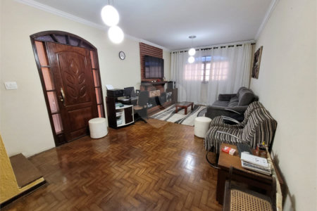 Sobrado à venda com 3 quartos, sendo 1 suíte, em Campo Grande, São Paulo, SP