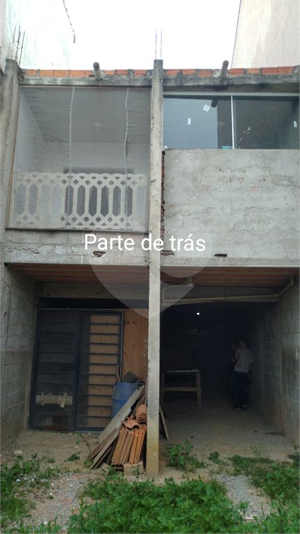 Casa à venda com 1 quarto em Água Vermelha, Poá, SP