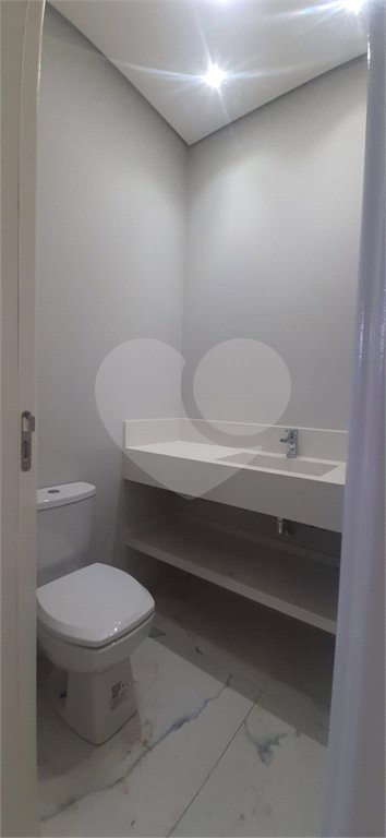 Sobrado à venda com 3 suítes em Vila Avaí, Indaiatuba, SP