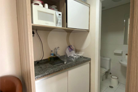 Sala à venda em Vila Hamburguesa, São Paulo, SP