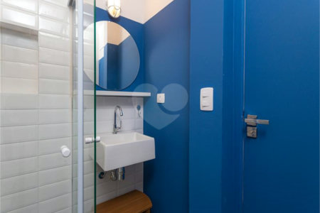 Excelente oportunidade para reformar e ficar com o apartamento dos seus sonhos!