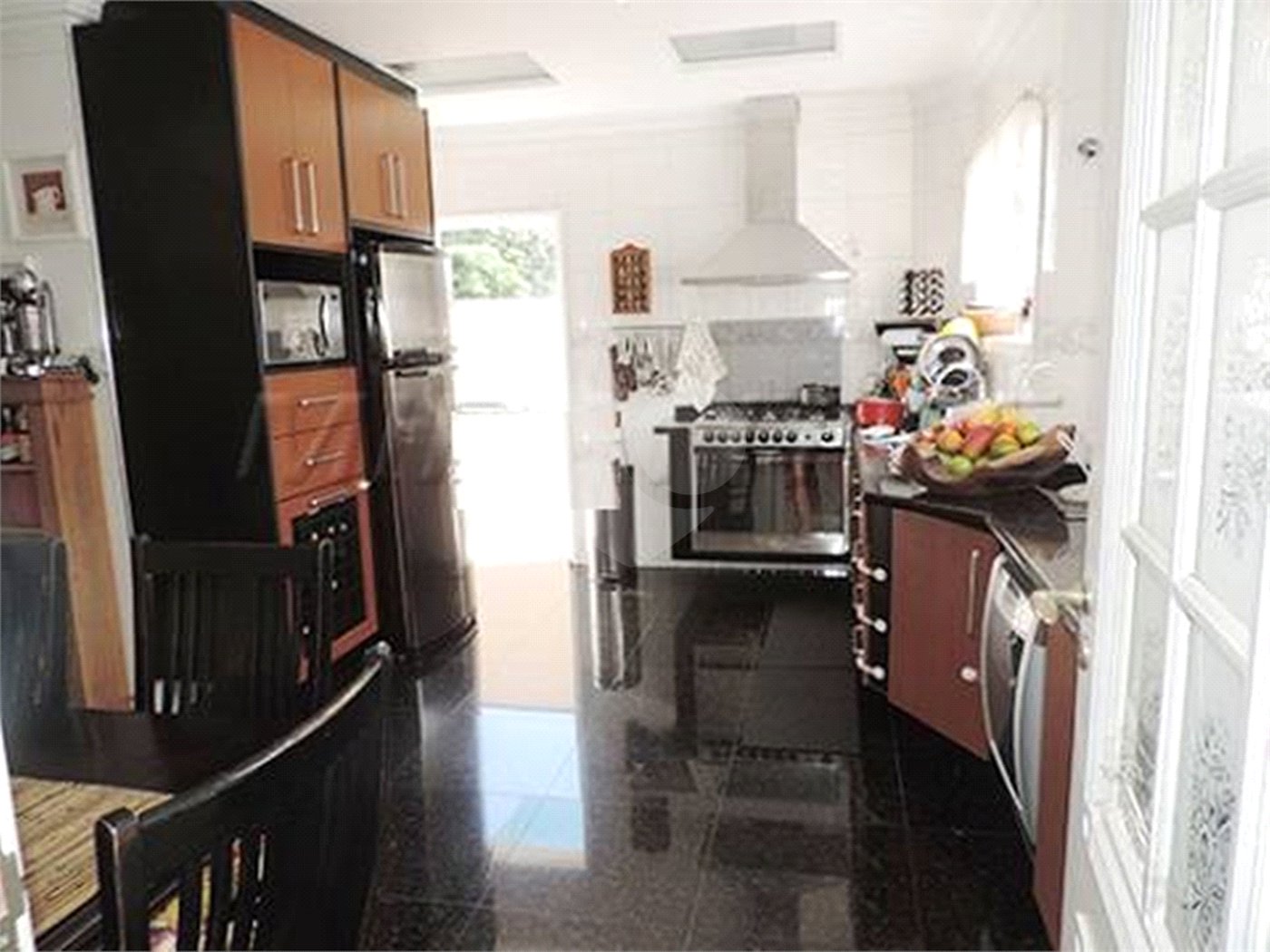 Casa à venda com 4 suítes em Jardim Floresta, São Paulo, SP
