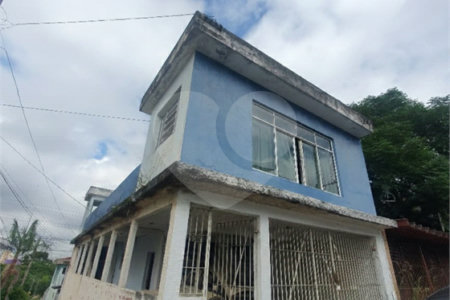 Sobrado à venda com 3 quartos, sendo 1 suíte, em Cidade Patriarca, São Paulo, SP