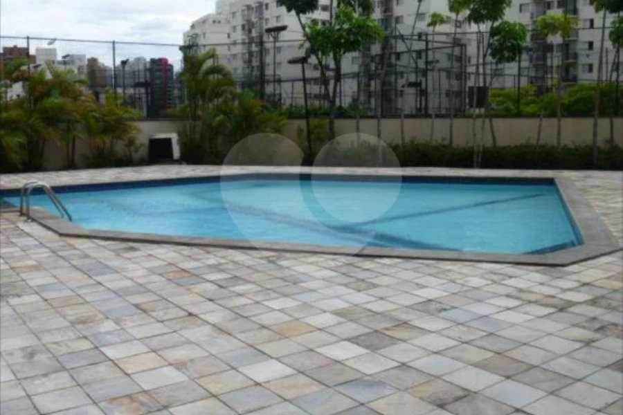 Apartamento à venda com 4 quartos, sendo 2 suítes, em Morumbi, São Paulo, SP