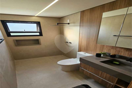 Casa à venda com 3 suítes no condomínio Lagú, São Roque - SP