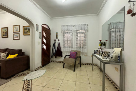 Casa à venda com 3 quartos, sendo 1 suíte, em Vila Galvão, Guarulhos, SP