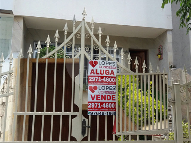 Sobrado à venda ou para alugar com 3 quartos, sendo 1 suíte,  em Anália Franco, São Paulo, SP