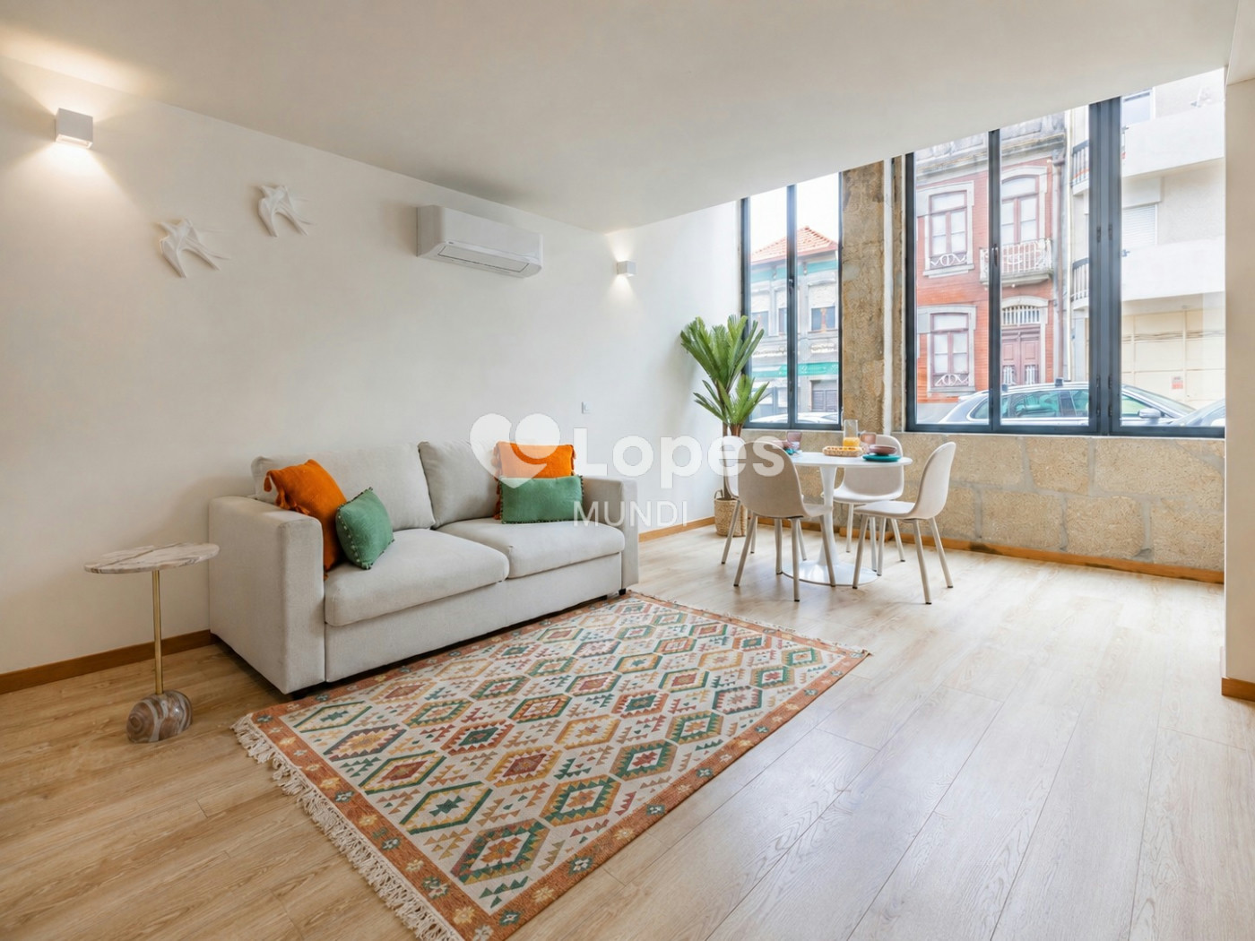 Apartamento T1 Duplex à venda no Bonfim, Porto, Portugal – Mobiliado