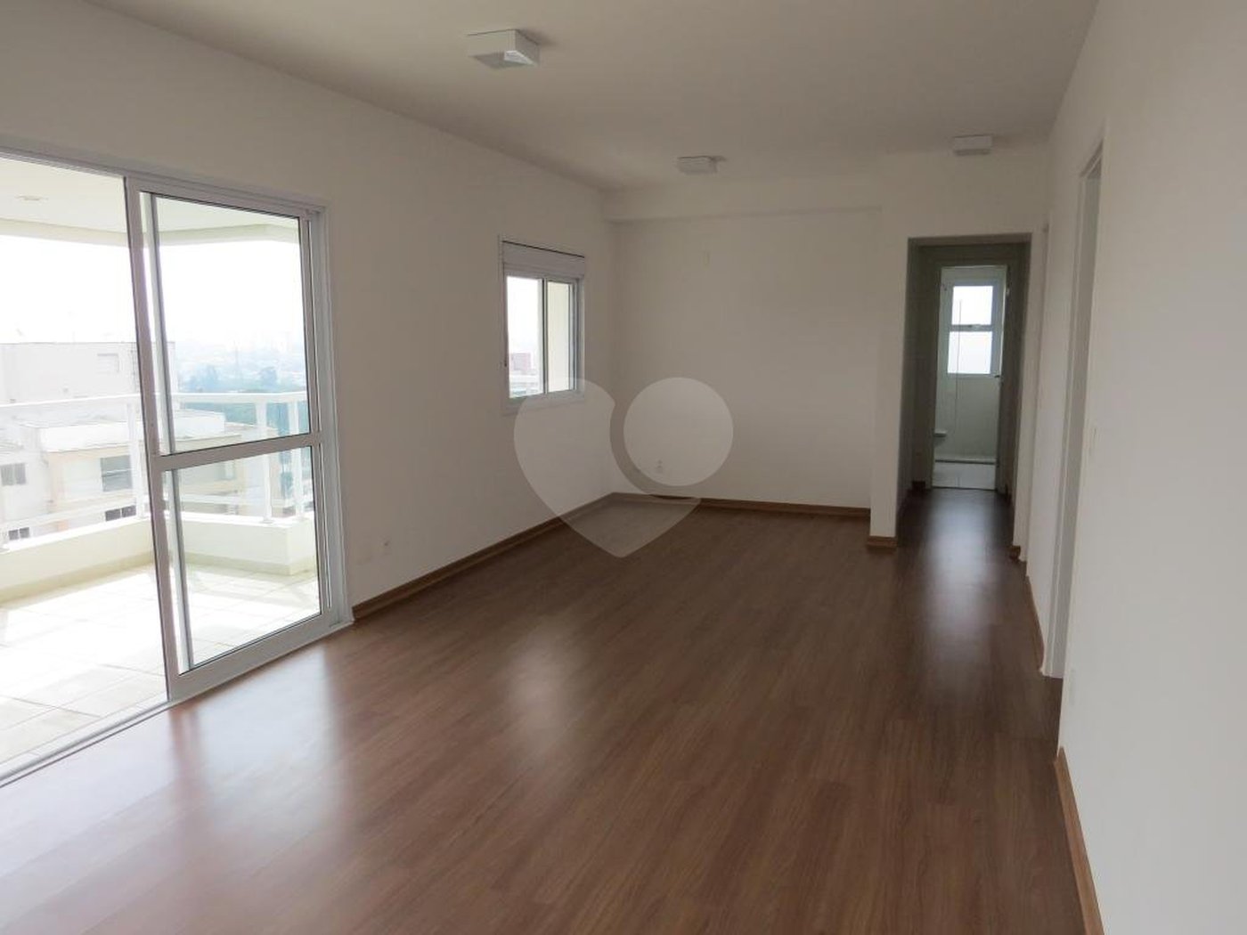 Apartamento à venda com 3 quartos, sendo 1 suíte, em Morumbi, São Paulo, SP