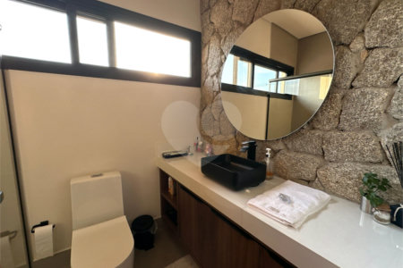 Casa Térrea à venda ou para alugar com 3 suítes em Jardim Leonor, Itatiba, SP