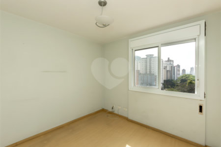 Apartamento à venda com 3 quartos, sendo 1 suíte,  em Tatuapé, São Paulo, SP