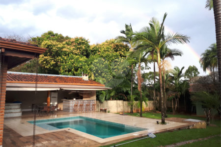 Casa à venda com 3 suítes no condomínio Haras São Luiz, Salto - SP