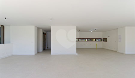 Casa à venda com 4 suítes no condomínio Casa Flora Badra, São Paulo - SP