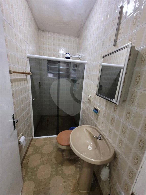 Sobrado à venda com 4 quartos em Vila Jurema, Ferraz de Vasconcelos, SP