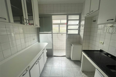 Apartamento à venda com 2 quartos em Vila Inglesa, São Paulo, SP