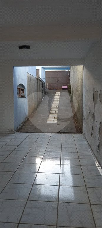Sobrado à venda com 8 quartos, sendo 2 suítes,  em Vila Suissa, Mogi das Cruzes, SP