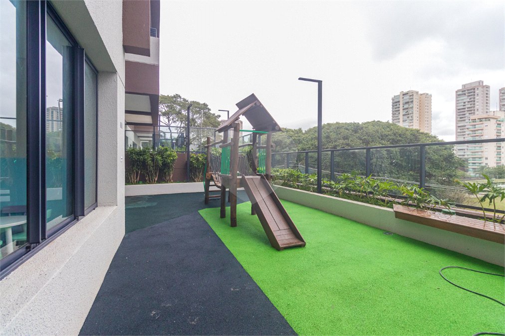 Apartamento à venda com 2 quartos, sendo 1 suíte, em Alto da Boa Vista, São Paulo, SP