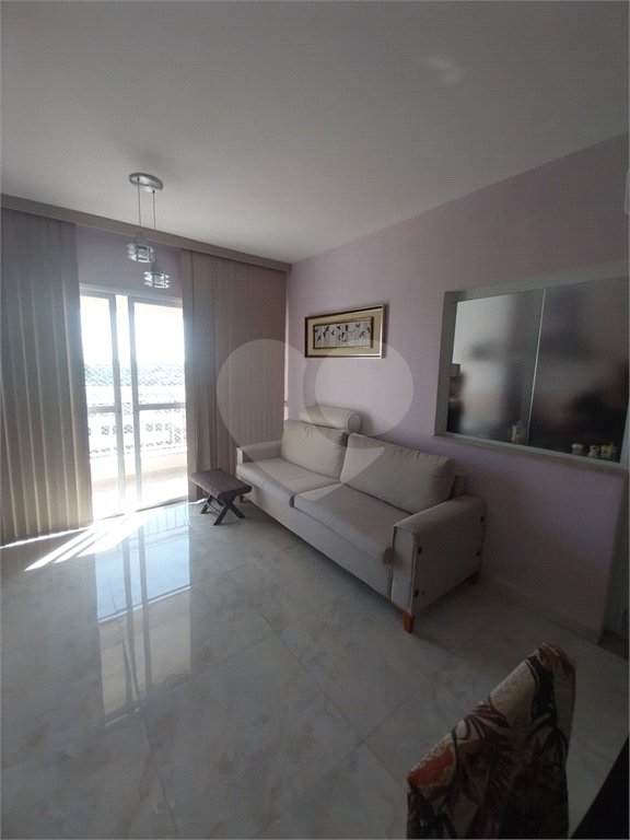 Apartamento à venda com 3 quartos, sendo 1 suíte, em Vila Rubens, Mogi das Cruzes, SP