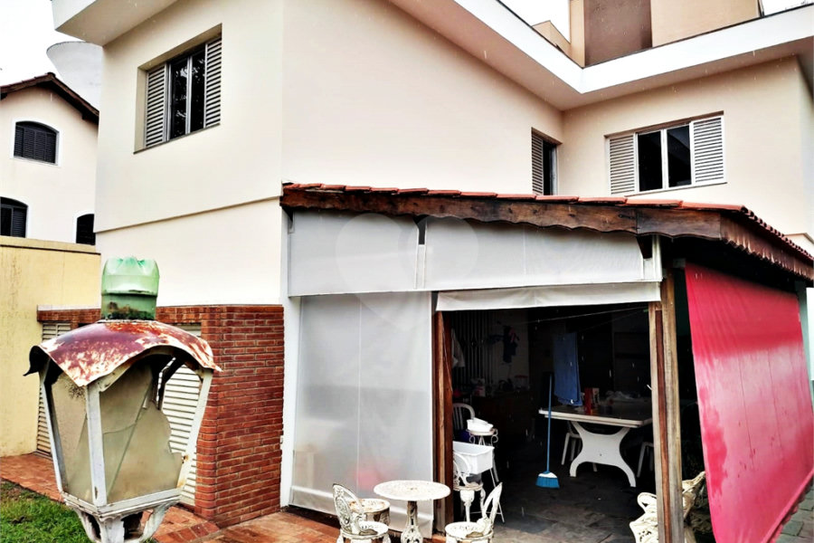 Sobrado à venda com 5 quartos, sendo 2 suítes, em Vila Nova Cachoeirinha, São Paulo, SP
