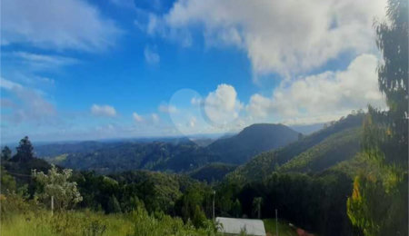 Casa à venda com 2 quartos, sendo 1 suíte,  no condomínio Águas de São Pedro, Mairiporã - SP