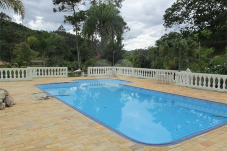 Sítio à venda com 4 suítes no Centro, Salesópolis, SP