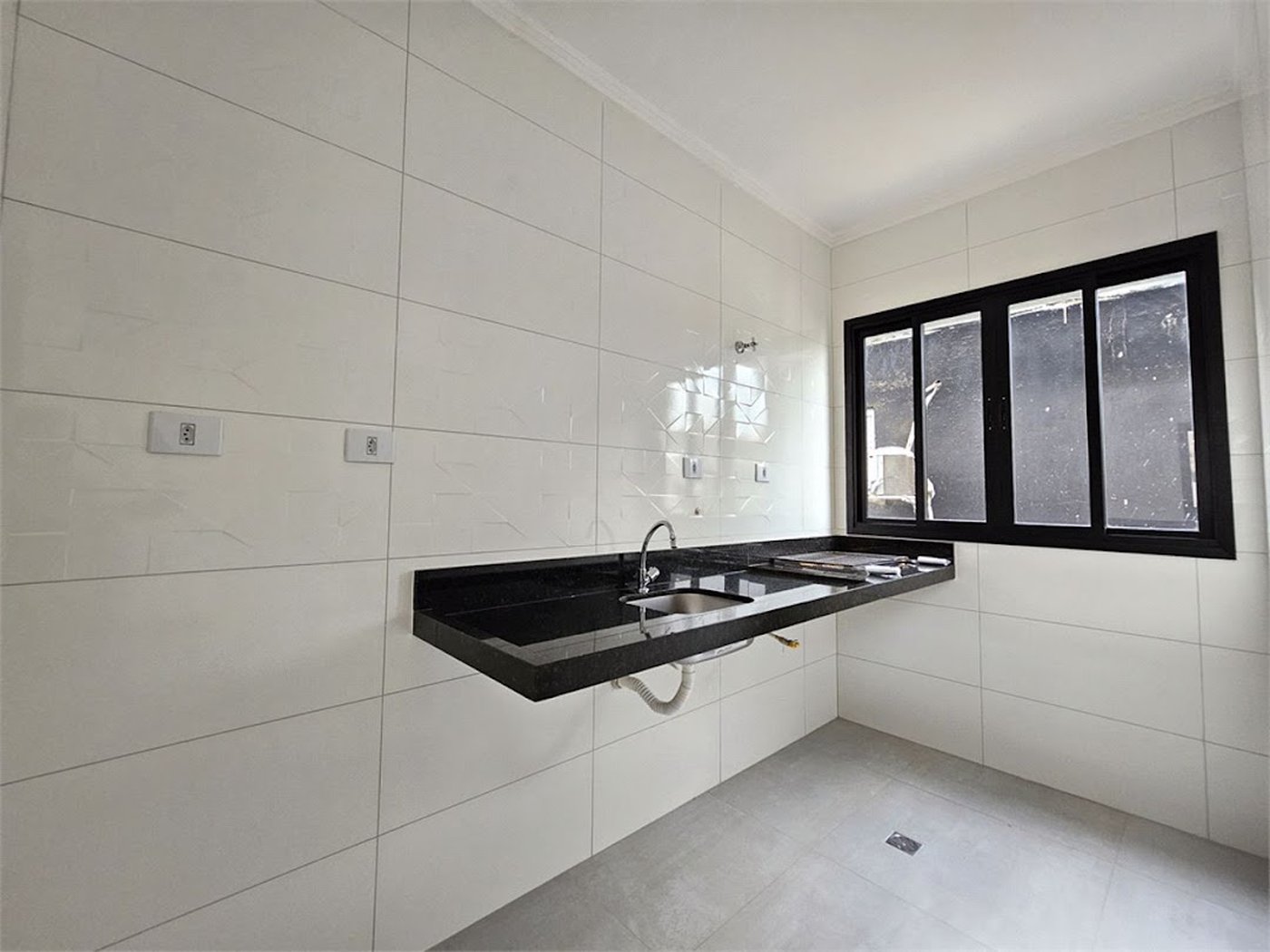Casa com 2 dormitórios à venda, 95 m² por R$ 595.000,00 - Macuco - Santos/SP