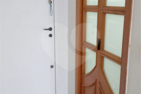 Apartamento à venda com 3 quartos, sendo 1 suíte,  em Vila Mariana, São Paulo, SP